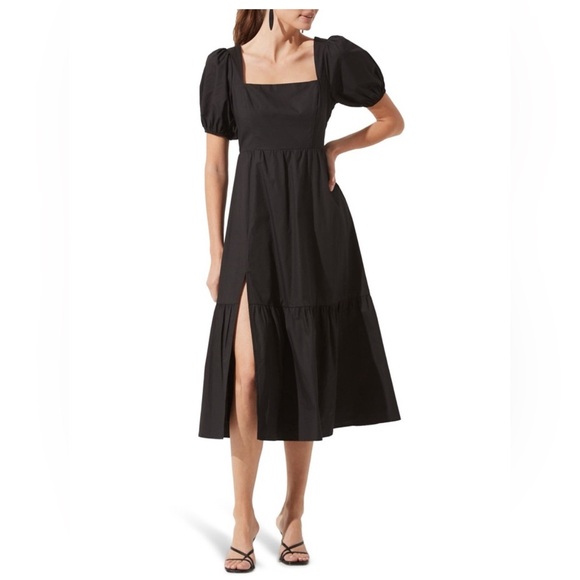 ASTR THE LABEL Dresses & Skirts - ASTR the Label Poplin Puff Sleeve Tiered Midi Dress Black Size M